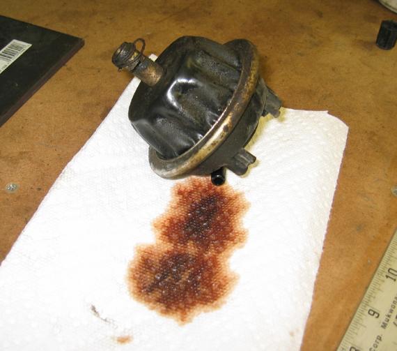 thumbnail image 2 of Transfer Case Vacuum Switch For Chevy S10 Blazer GMC Sonoma Olds Bravada 4WD 4x4 - TRQ Direct Replacement 2 of 5